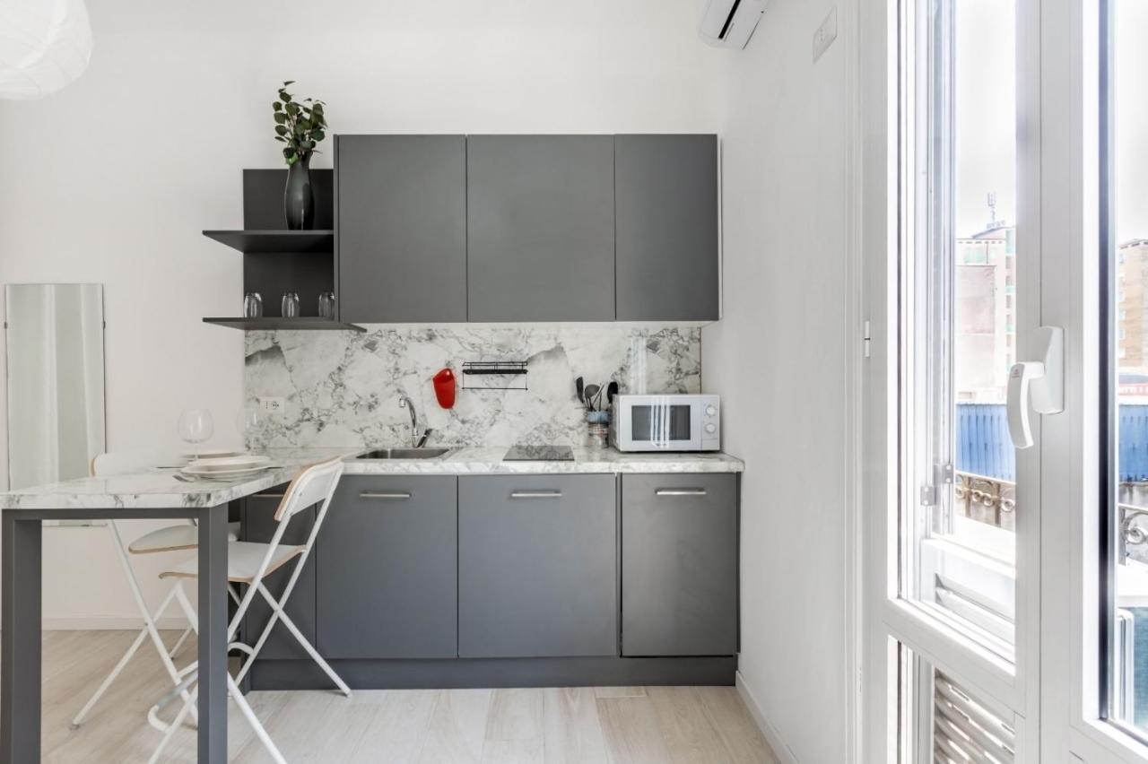 Bright Apt 600Mt From Viale Zara! Milano Eksteriør billede